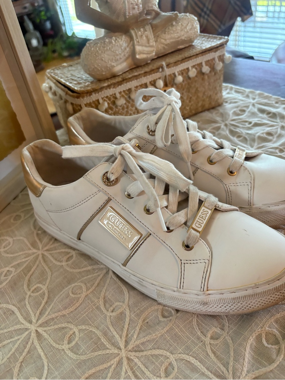 GUESS White & Gold Logo Lace-Up Sneakers | Women’s Size 9